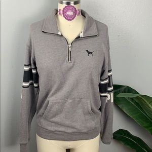VS PINK Women’s Gray Pullover with Pockets XSmall